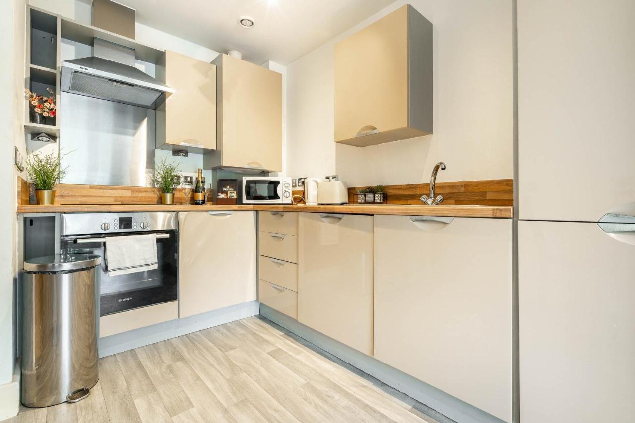 Haus City Centre Apartment - Fast Wifi - Smart Tv Birmingham Exteriör bild
